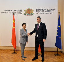 Minister Gvozdeykov met with newly appointed Chinese Ambassador to Bulgaria Dai Qingli